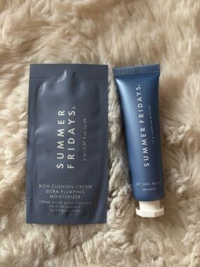 summer Fridays mini jet lag mask set